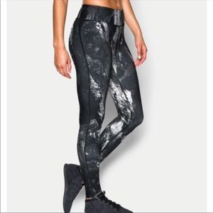 Under Armour Heatgear Compression Legging NWOT